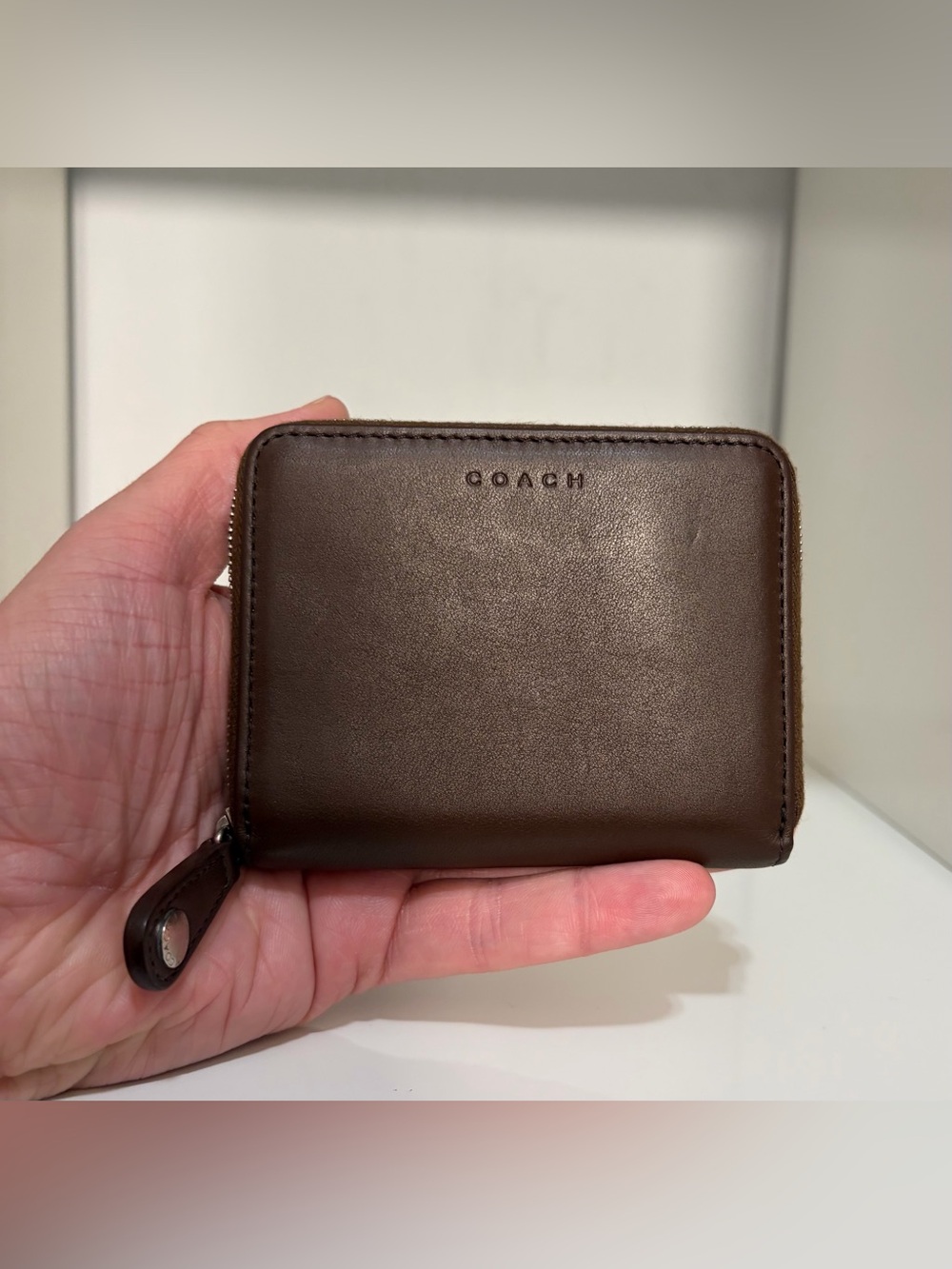 Vintage Coach Glove Tanned Chocolate Leather Zip-Around Wallet & Coin Purse